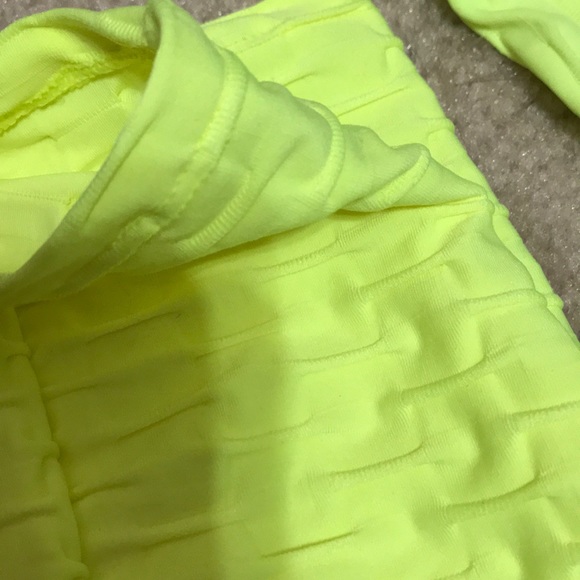 🇧🇷AUTHENTIC Brazilian Honeycomb Gym Leggings - Picture 2 of 5